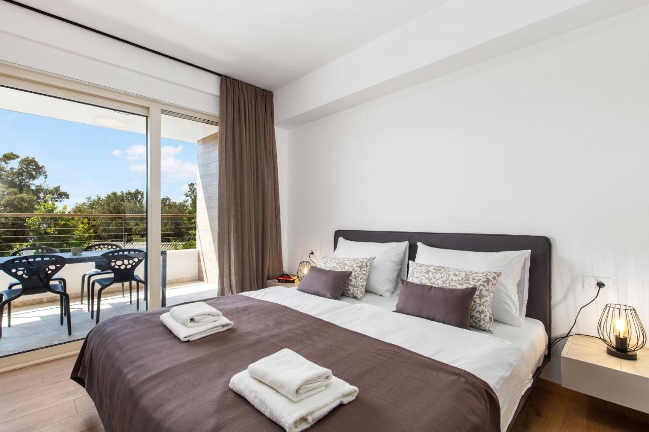 Apartment Val Pjescana Uvala Esterno foto