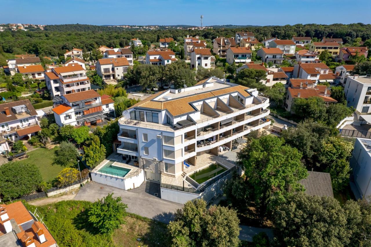 Apartment Val Pjescana Uvala Esterno foto